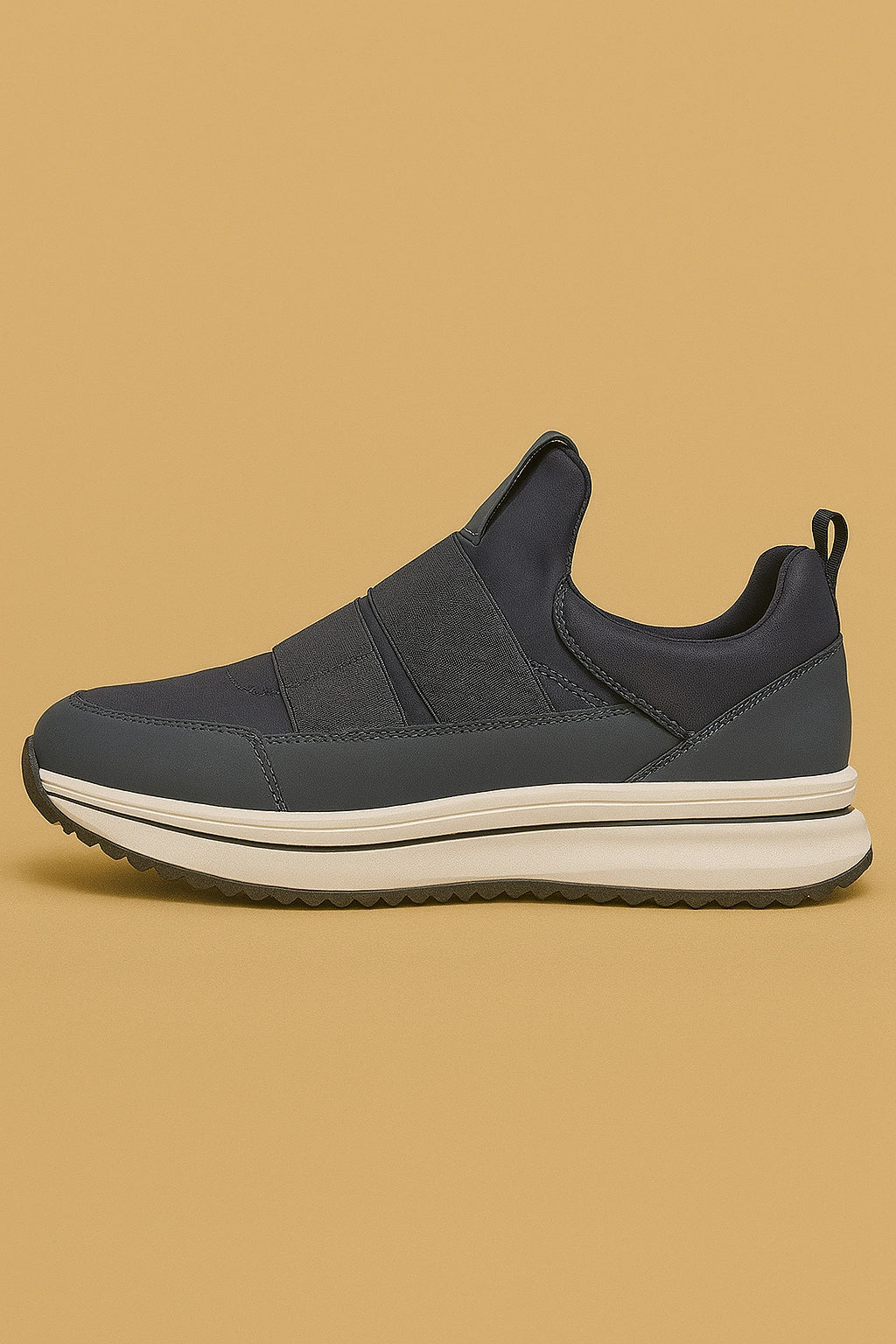 CASUAL SHOES