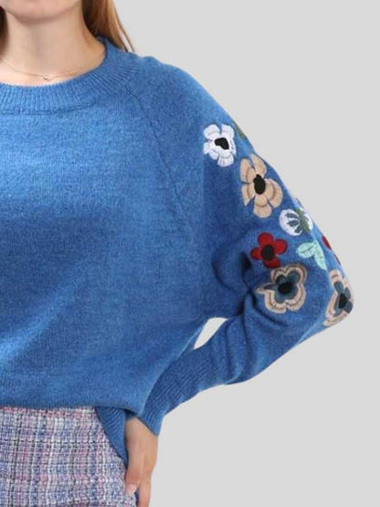 EMB SLV SWEATSHIRT