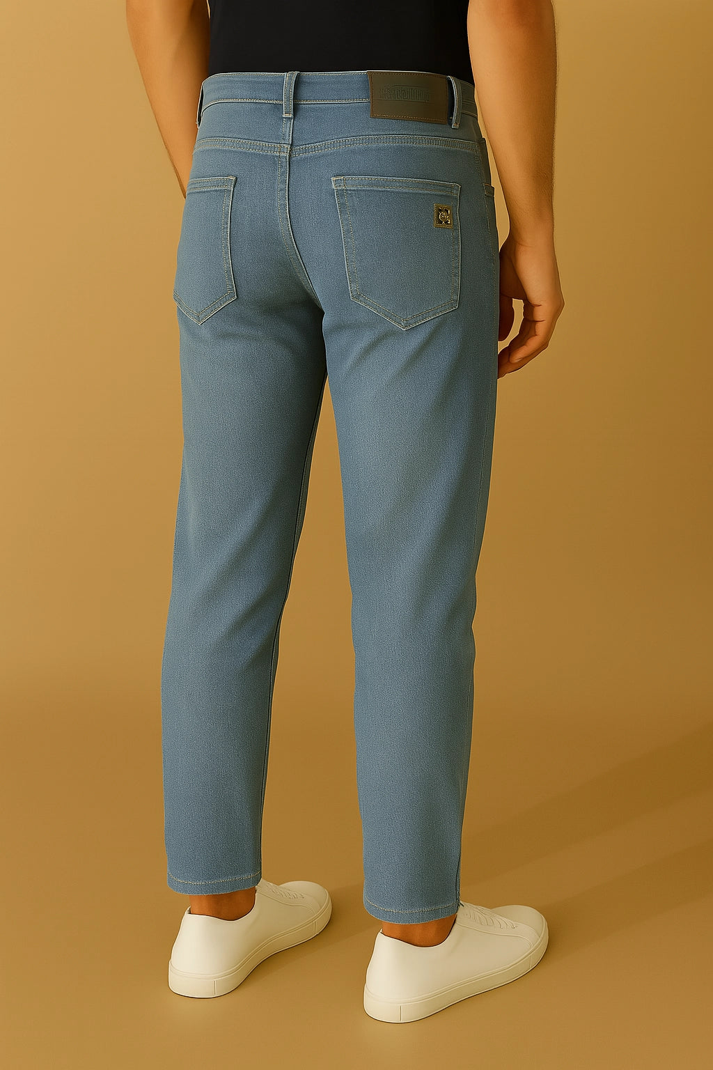 STANDRED JEANS Huu