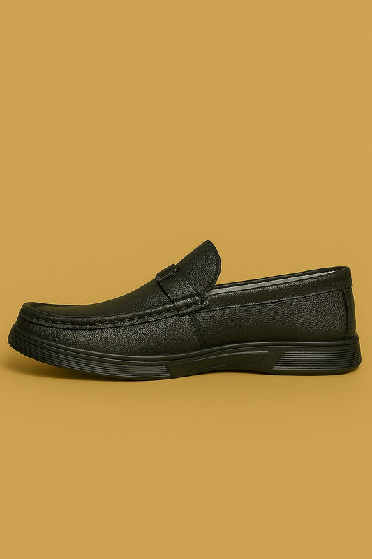 CASUAL SHOES