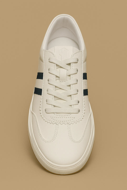 CASUAL SHOES