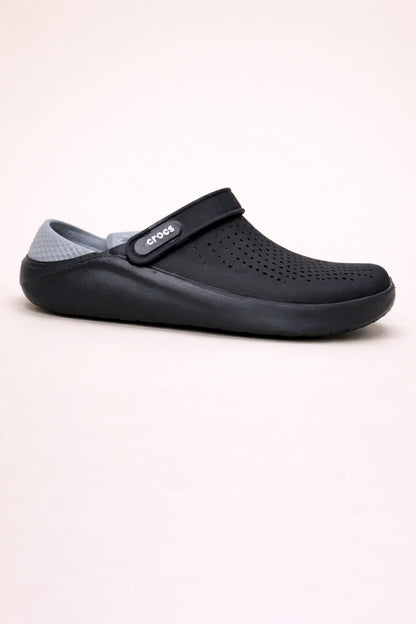 CROCS ROOMY FIT