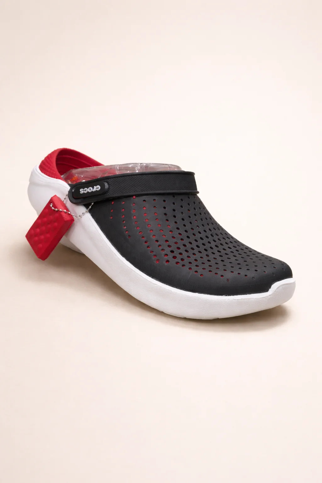 CROCS ROOMY FIT