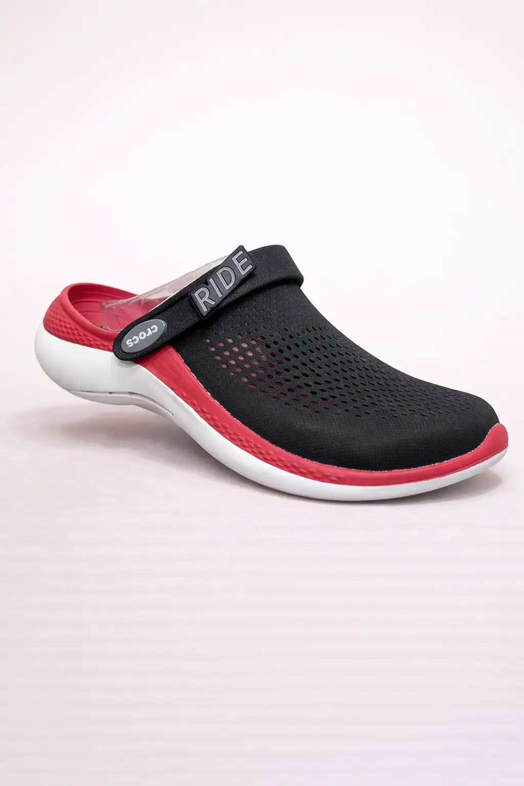 CROCS SNUG FIT