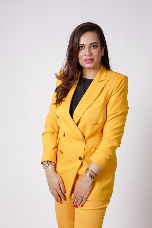 PREMIUM BUSINESS ATTIRE