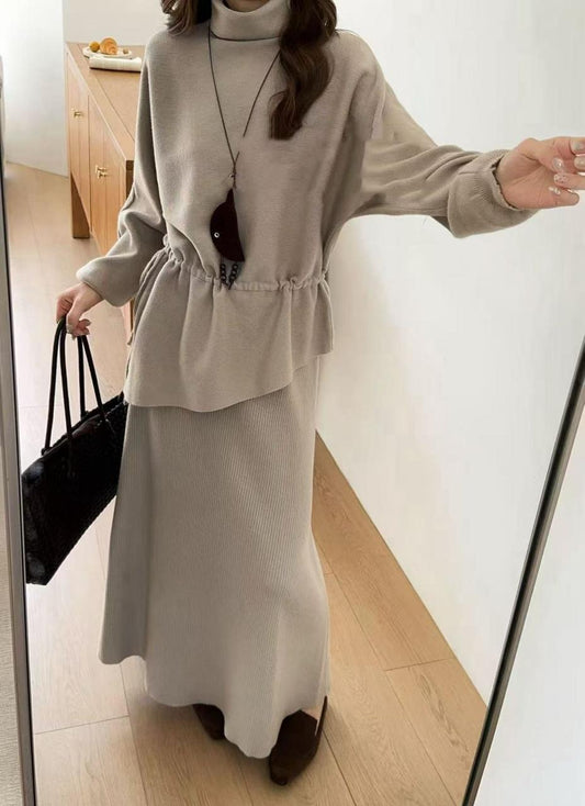 SKIRT SUIT