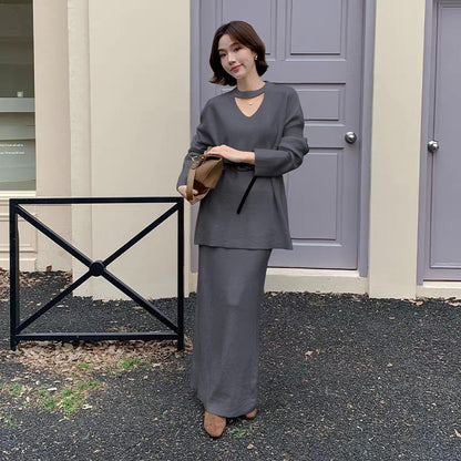 WOOLEN SKIRT W SHIRT